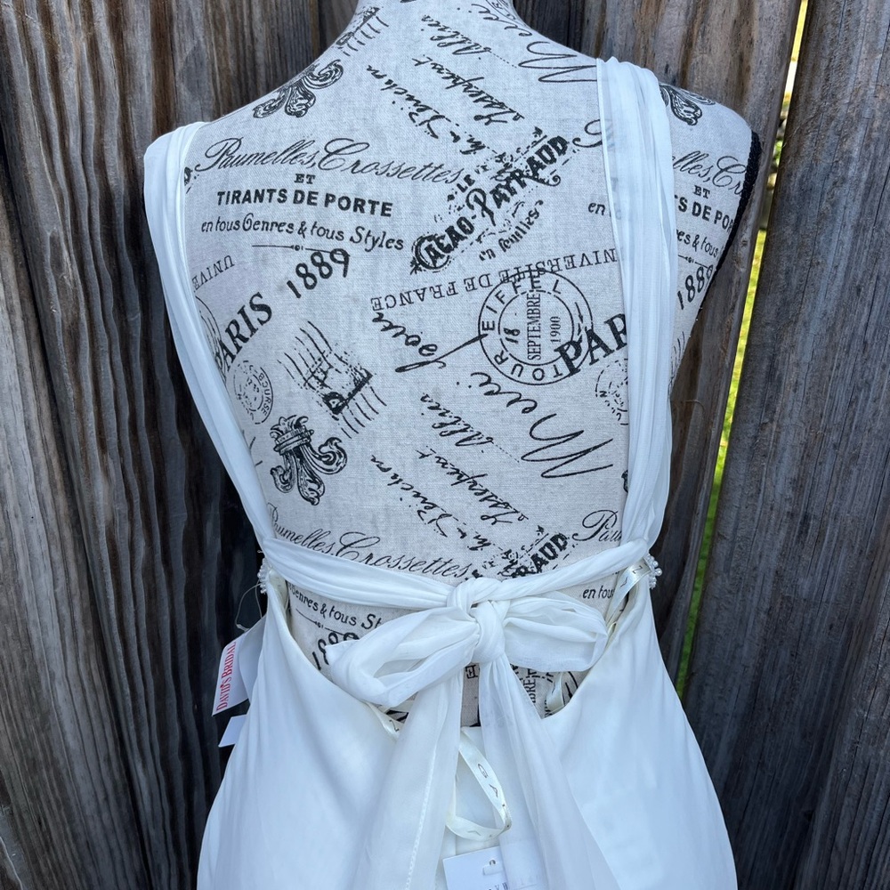 NWT Davids Bridal Galina Ivory Elegant Wedding Dress Size 4 - Picture 7 of 12